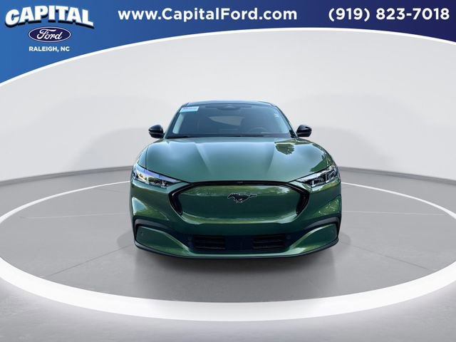 Certified 2025 Ford Mustang Mach-E Premium image 9