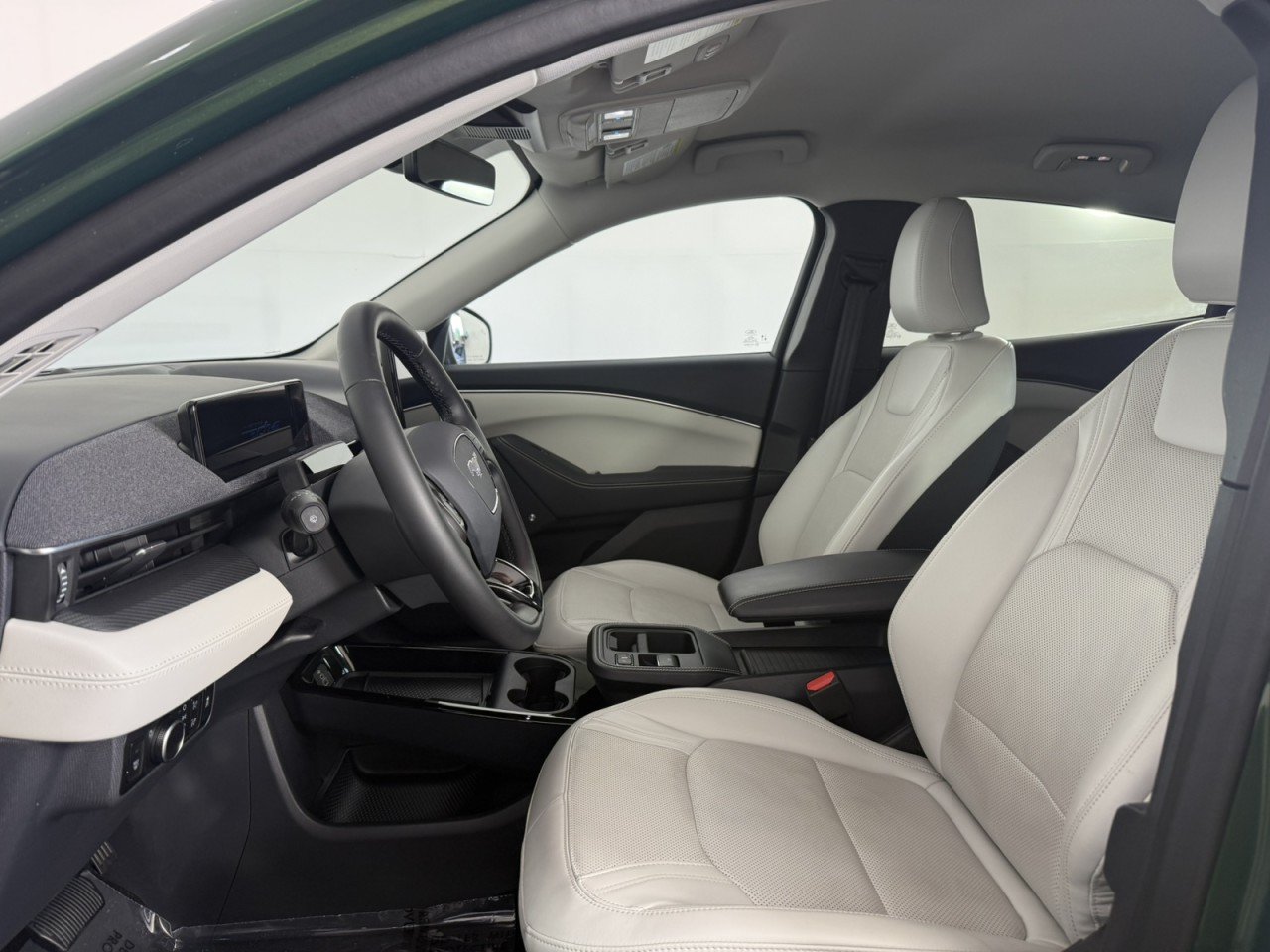 Certified 2025 Ford Mustang Mach-E Premium AWD/4WD image 13