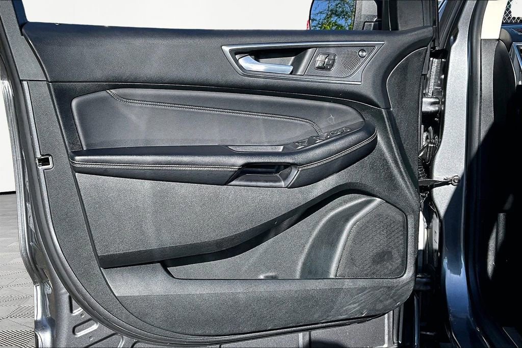 Certified 2023 Ford Edge Titanium w/ Cargo Accessory Package AWD/4WD image 23