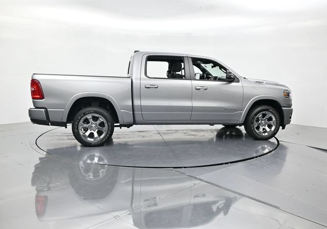 Used 2025 RAM 1500 Big Horn AWD/4WD image 2