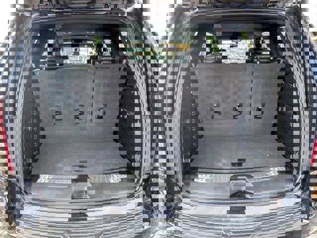 Used 2024 Chevrolet Tahoe Z71 w/ Z71 Off-Road Package image 32