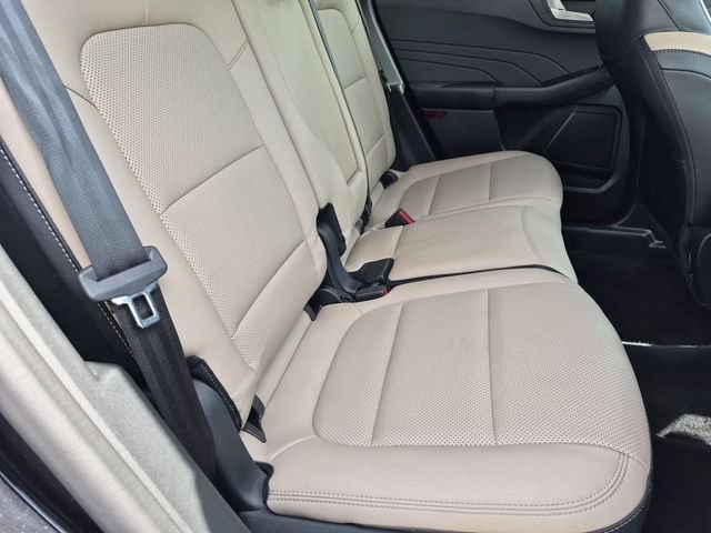 Certified 2021 Ford Escape SEL FWD image 29