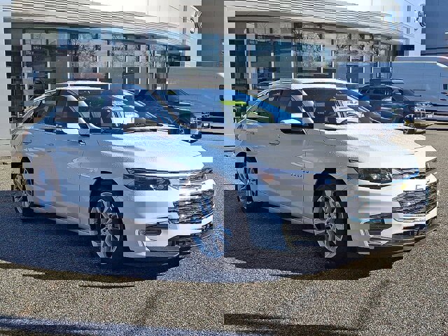 Used 2018 Chevrolet Malibu LT image 11