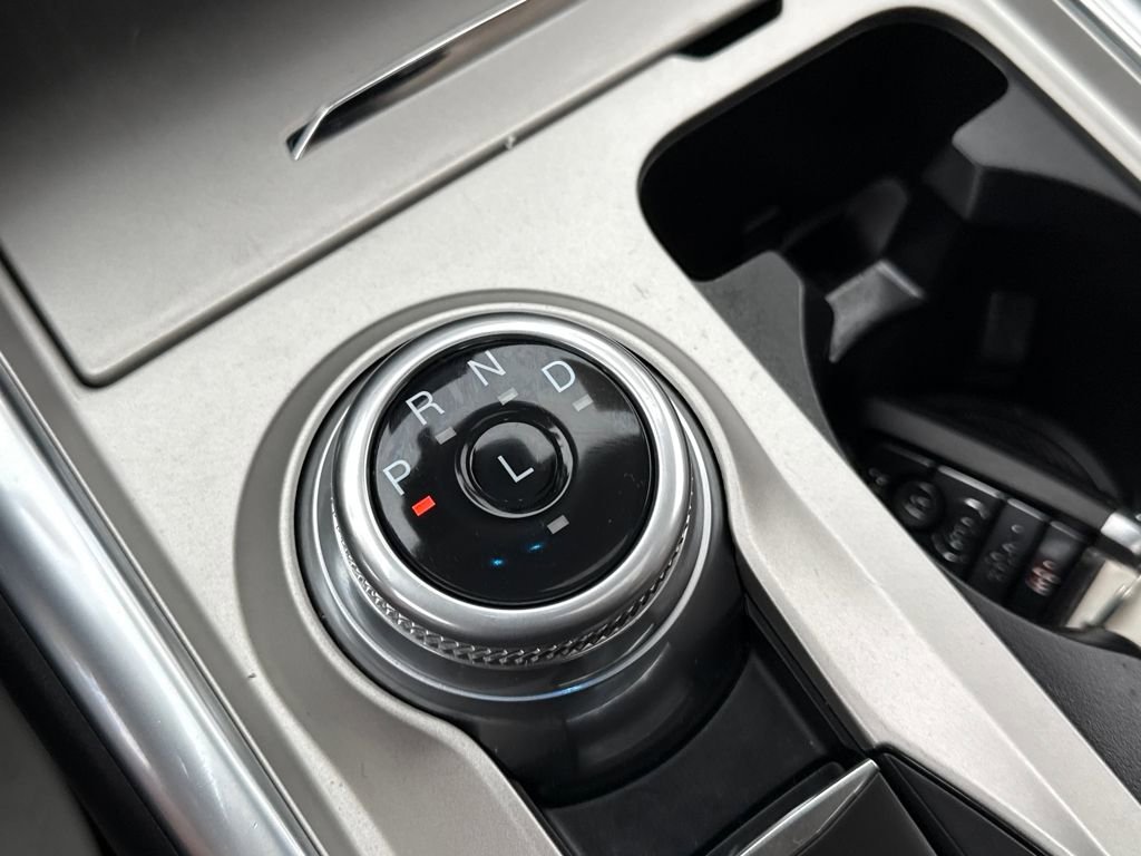 Certified 2023 Ford Explorer Limited w/ Limited Technology Package image 24