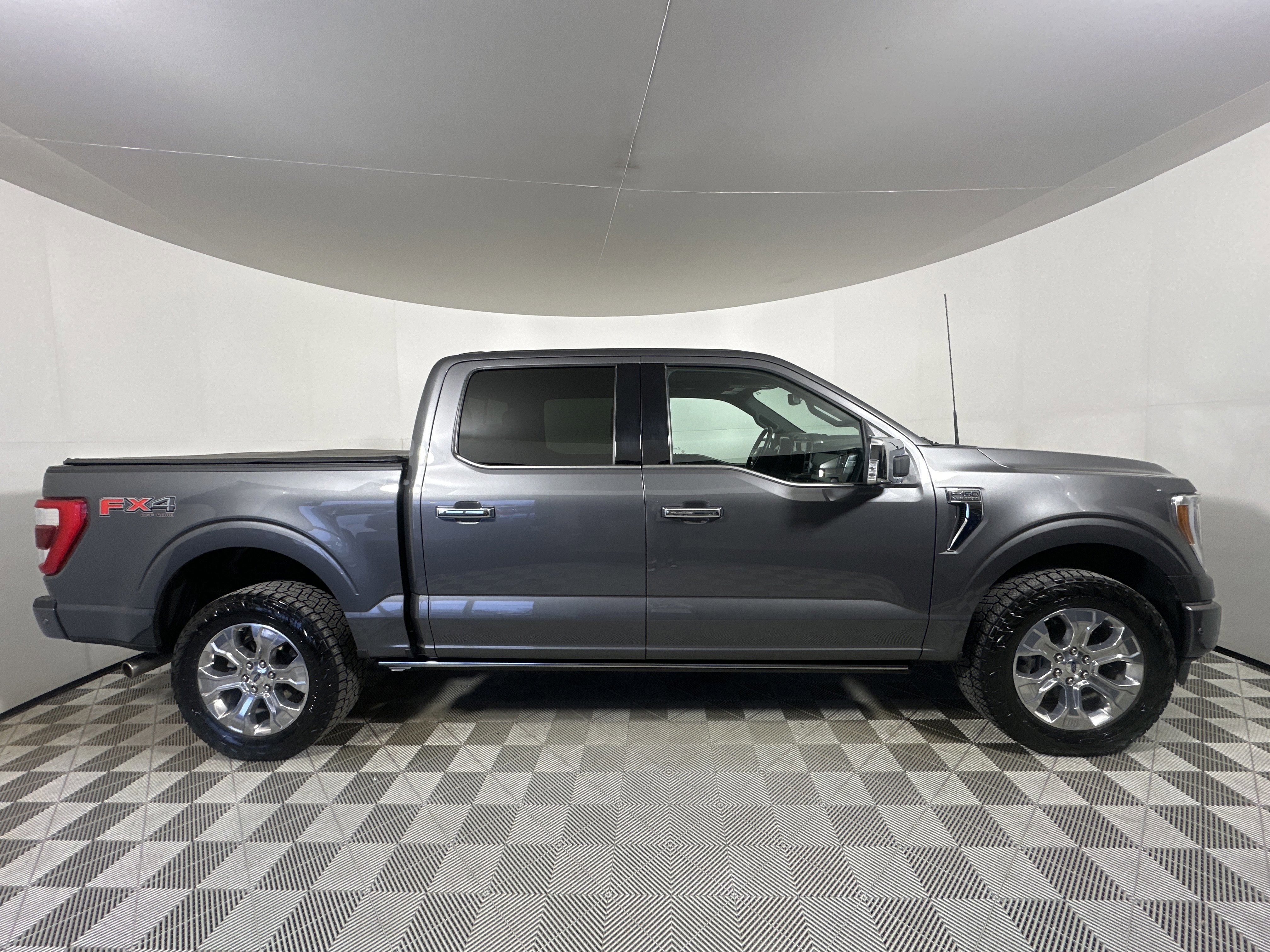 Certified 2022 Ford F150 Platinum w/ Equipment Group 701A High AWD/4WD image 6