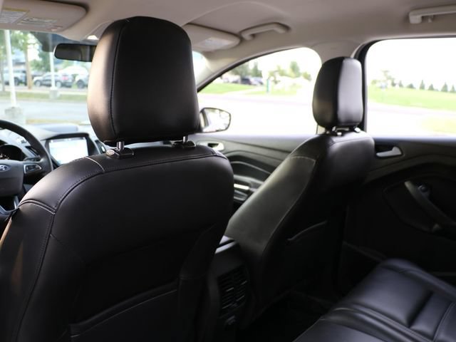 Certified 2019 Ford Escape SEL AWD/4WD image 16