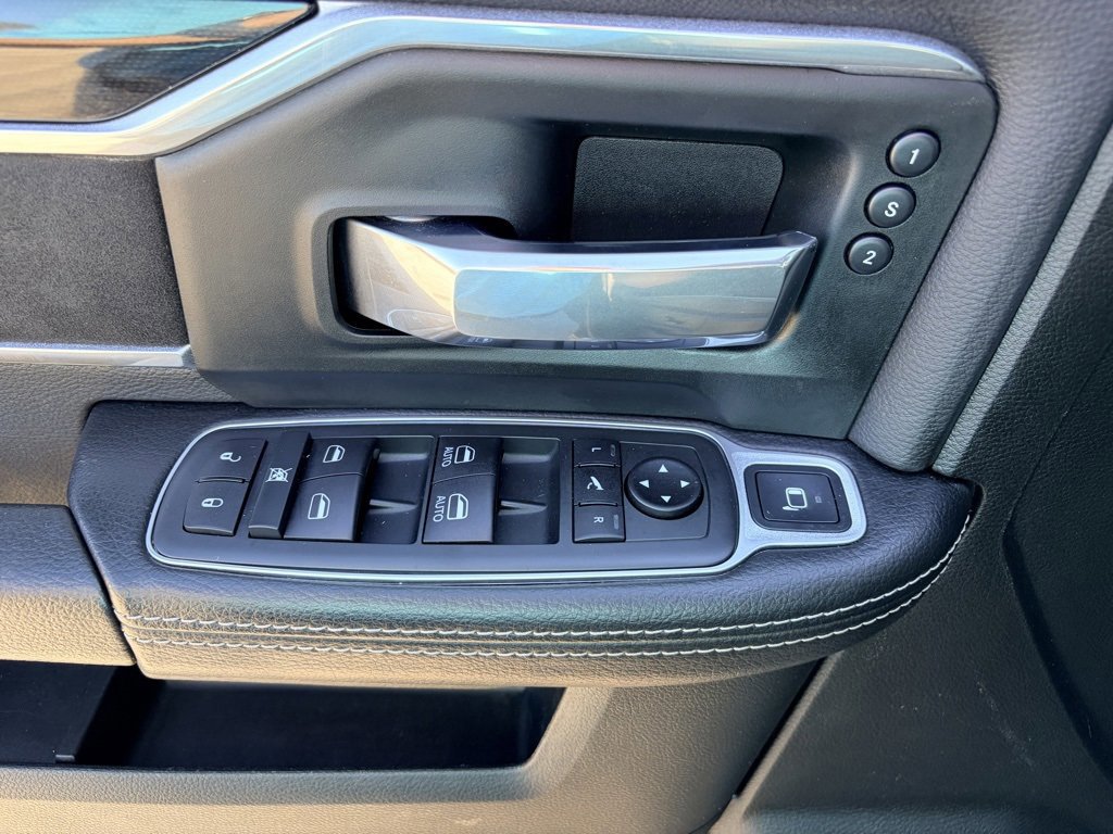 Used 2020 RAM 2500 Laramie image 23