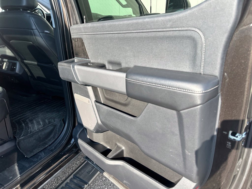 Certified 2024 Ford F250 Lariat w/ Sport Appearance Package AWD/4WD image 21