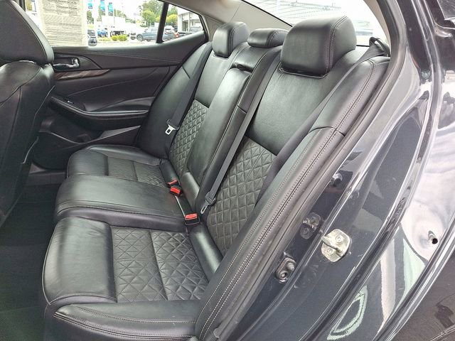Used 2017 Nissan Maxima Platinum image 12