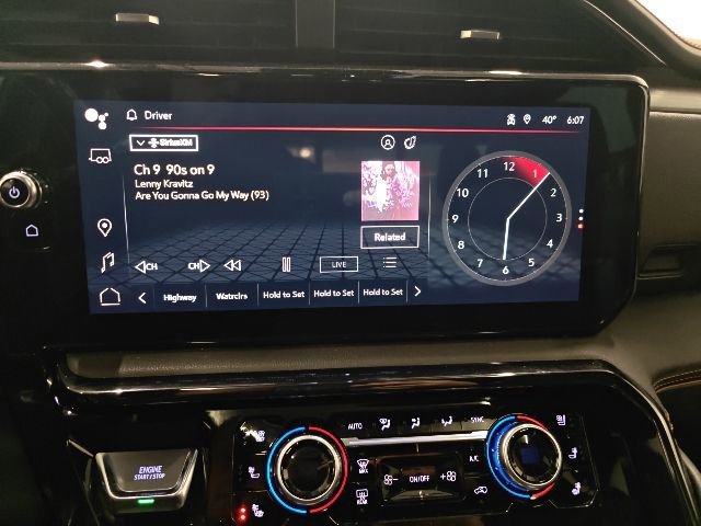 Used 2023 GMC Sierra 1500 AT4 w/ Technology Package image 8