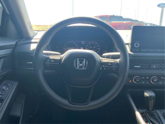 Used 2025 Honda Accord SE image 18