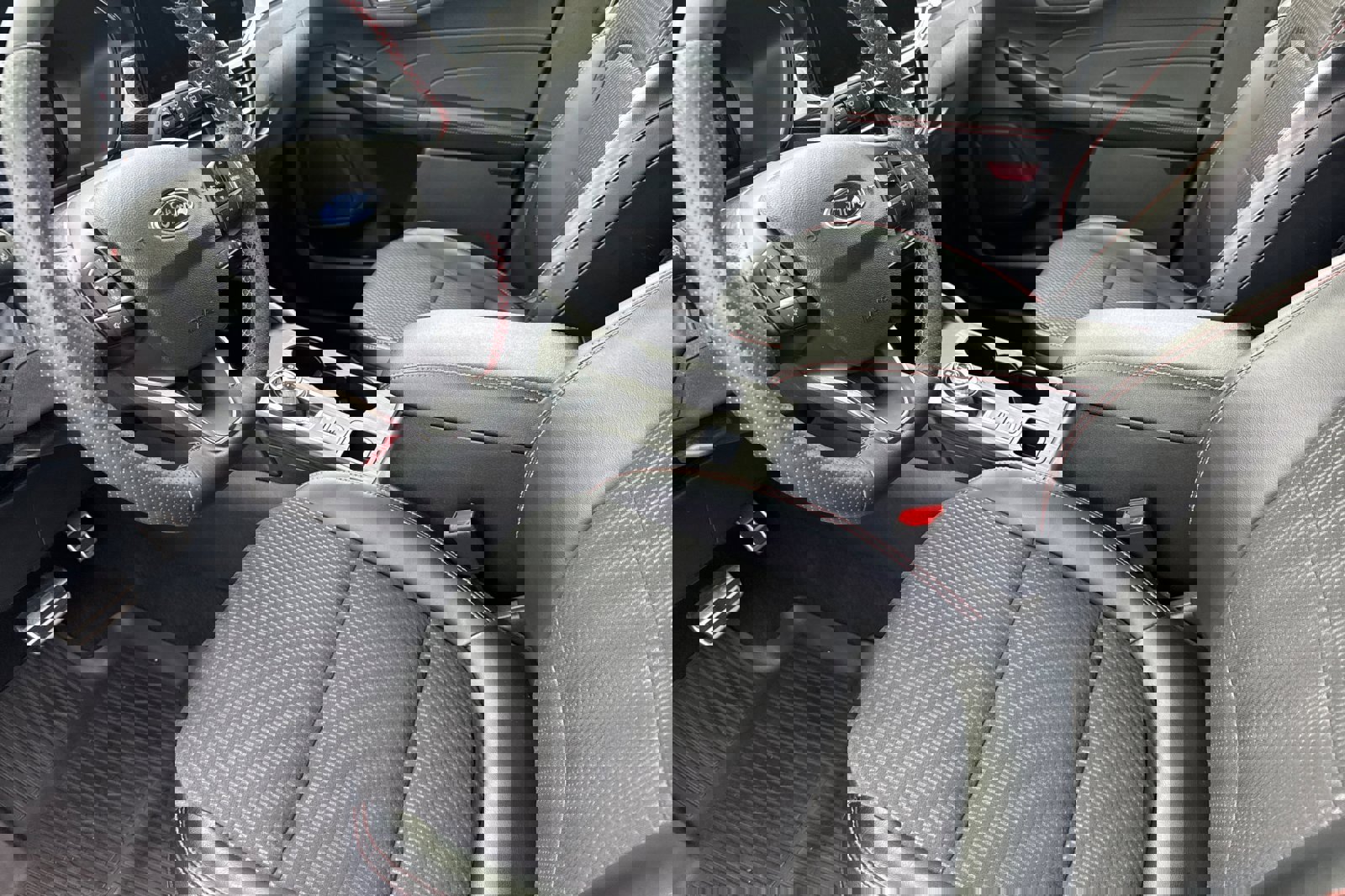 Certified 2023 Ford Escape ST-Line Select w/ Tech Pack #1 image 11