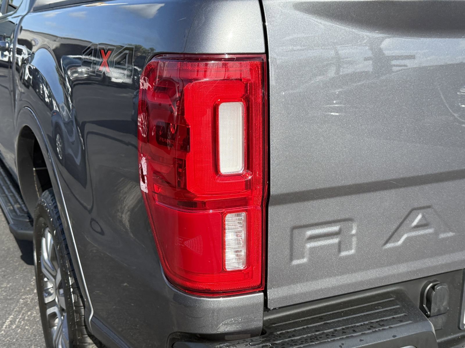 Certified 2022 Ford Ranger Lariat w/ Technology Package AWD/4WD image 7