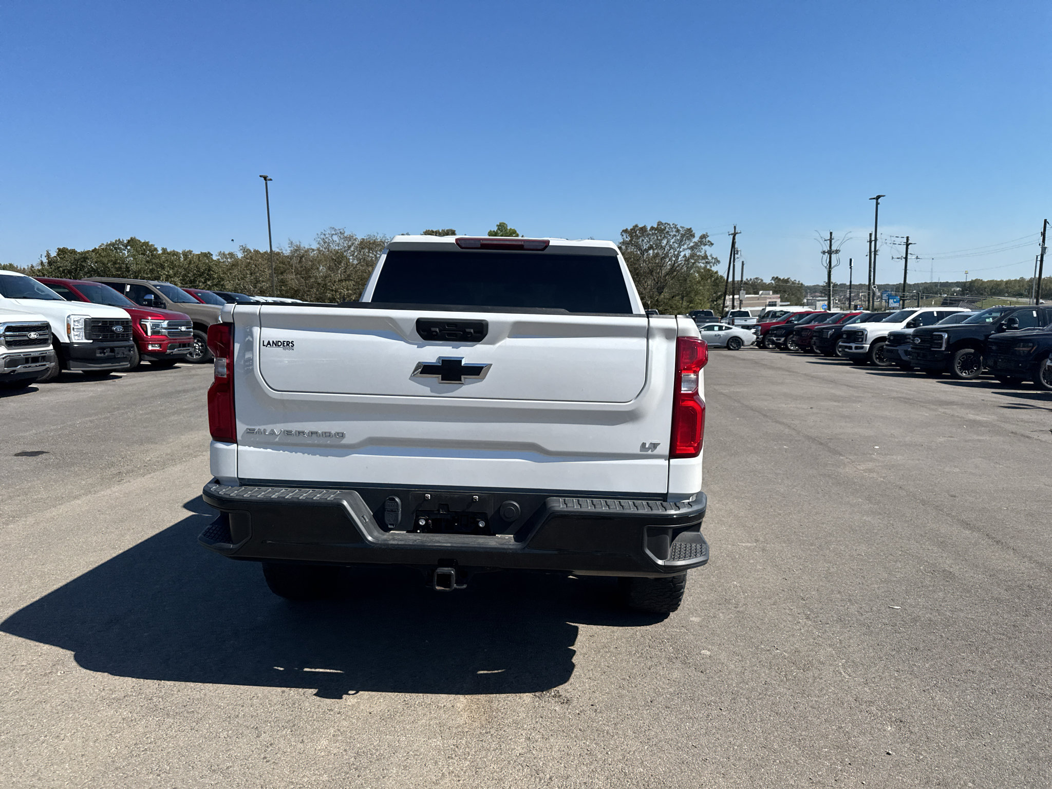 Used 2023 Chevrolet Silverado 1500 LT Trail Boss w/ Protection Package AWD/4WD image 11