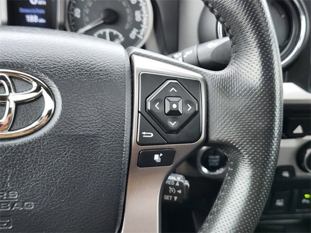 Used 2017 Toyota Tacoma Limited w/ Tow Package image 30