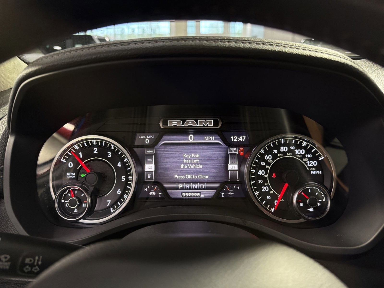 Used 2022 RAM 1500 Laramie AWD/4WD image 33