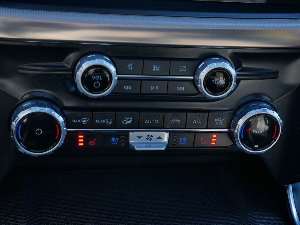 Certified 2023 Ford F150 Raptor w/ Raptor Carbon Fiber Package image 24