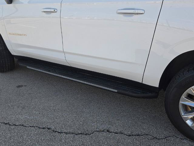 Used 2024 Chevrolet Suburban Premier AWD/4WD image 16
