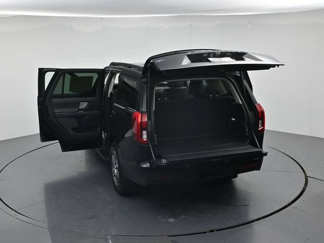 Certified 2025 Ford Expedition Active AWD/4WD image 50