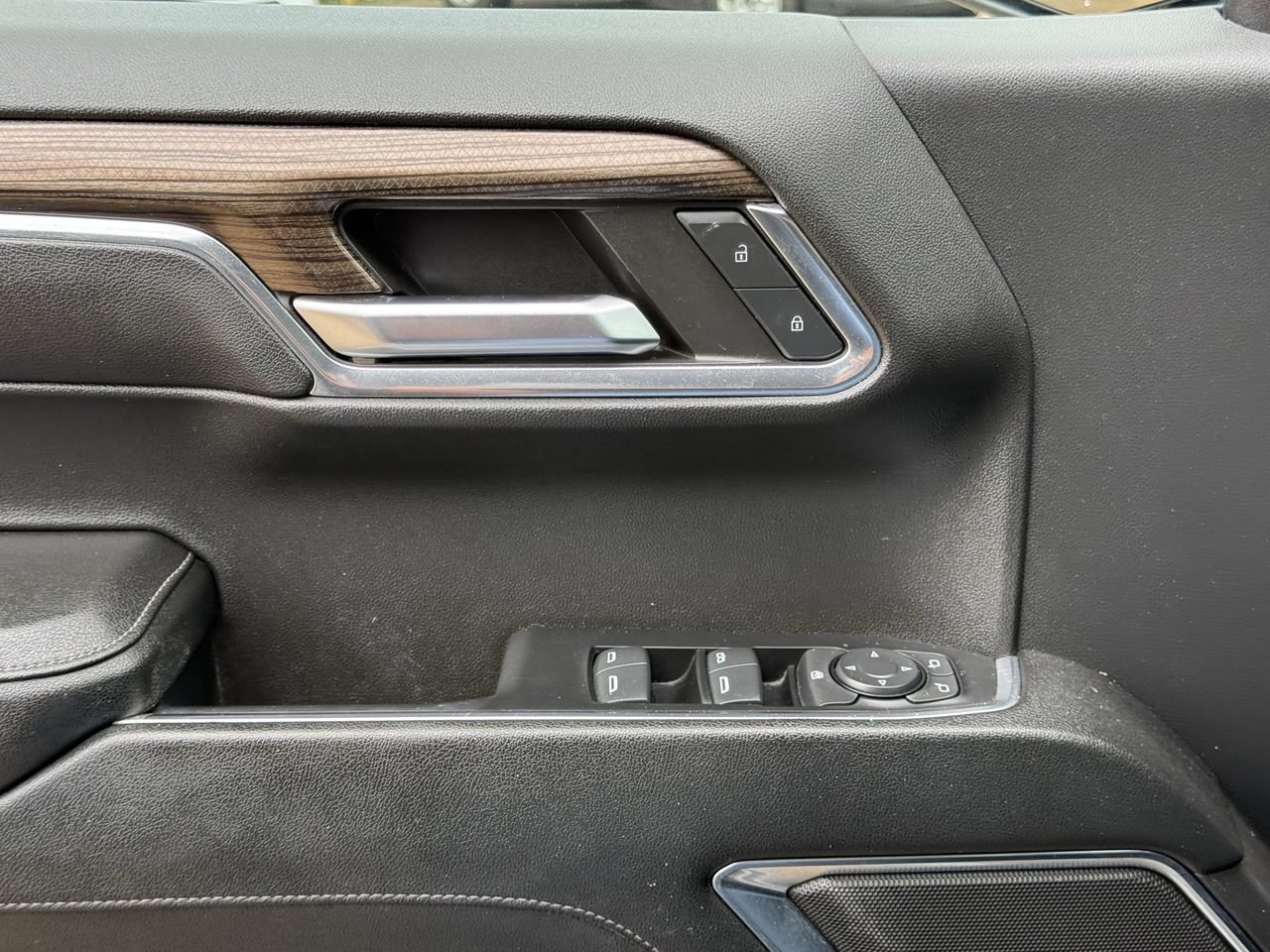 Used 2024 Chevrolet Silverado 1500 RST RWD image 23