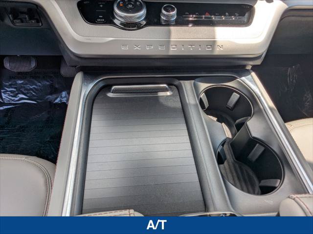 Certified 2025 Ford Expedition Max Active AWD/4WD image 19