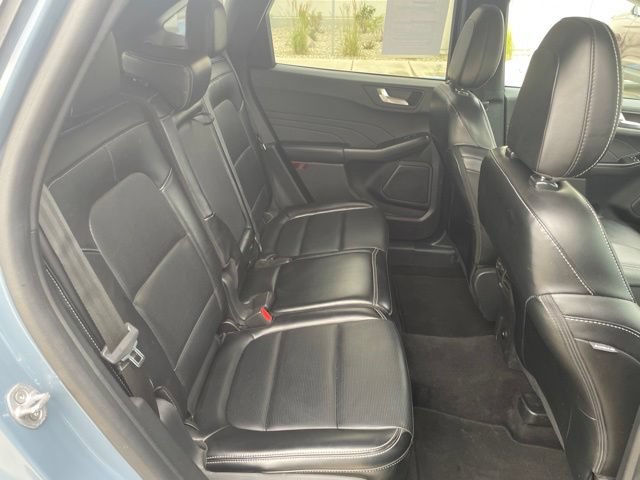 Certified 2024 Ford Escape Platinum AWD/4WD image 19