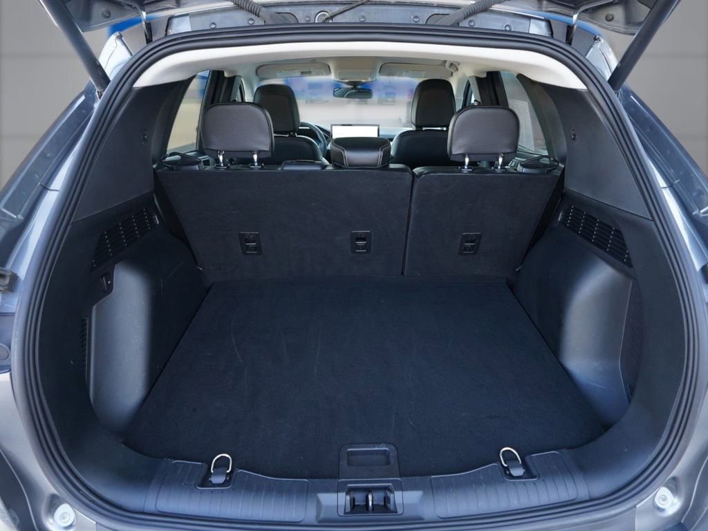 Certified 2023 Ford Escape Platinum w/ Premium Technology Package AWD/4WD image 27