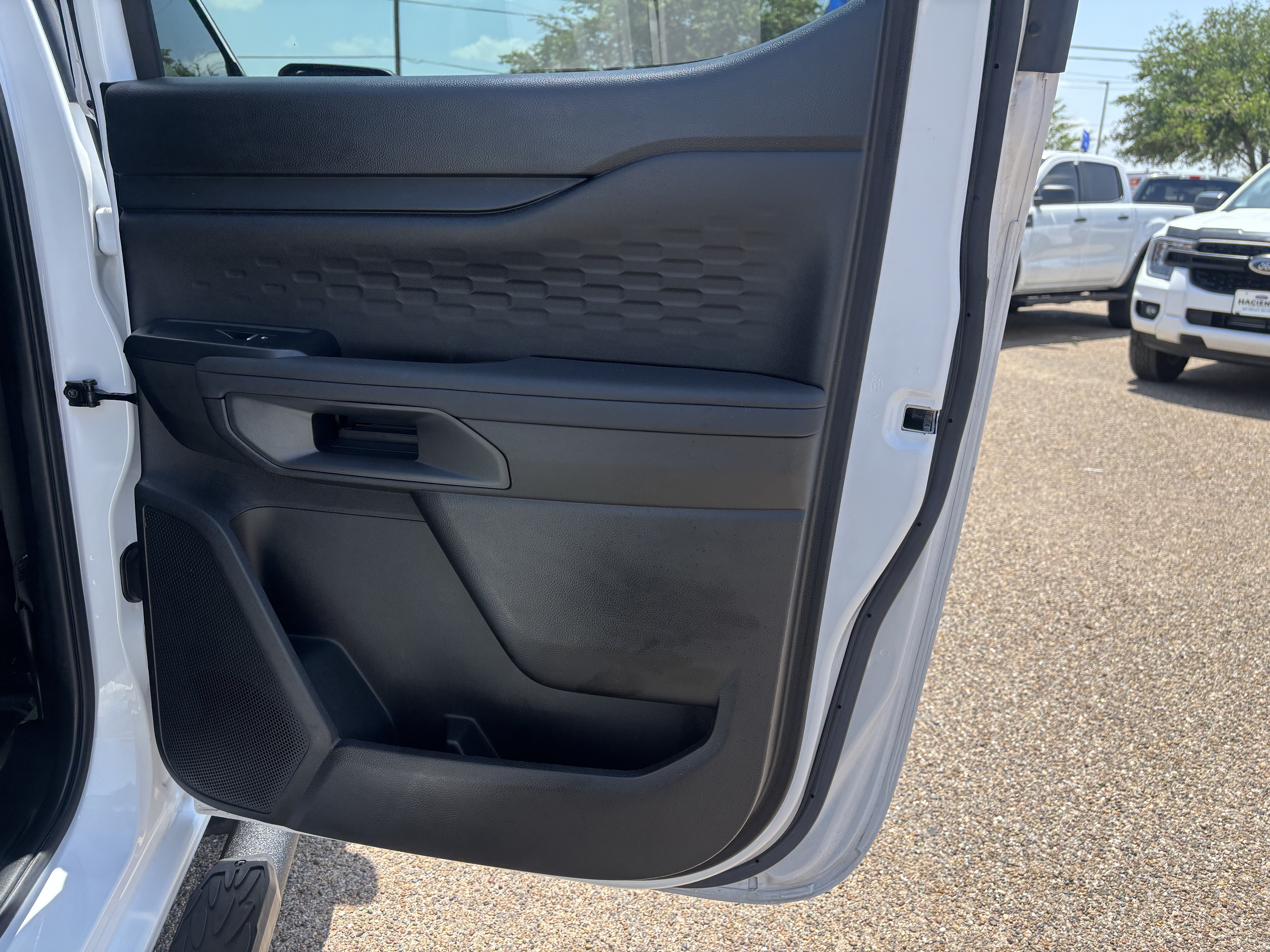 Certified 2024 Ford Ranger XL RWD image 18