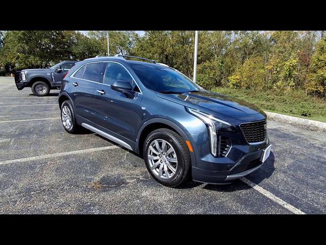 Used 2019 Cadillac XT4 Premium Luxury w/ Cold Weather Package AWD/4WD image 2