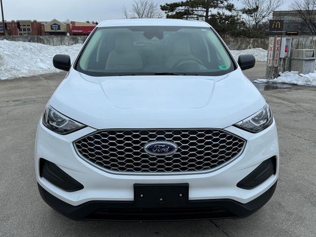 Certified 2024 Ford Edge SE image 9