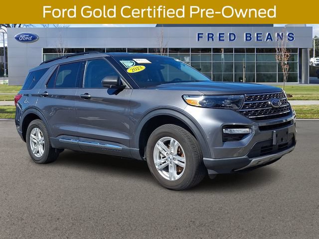 Certified 2023 Ford Explorer XLT w/ Equipment Group 202A