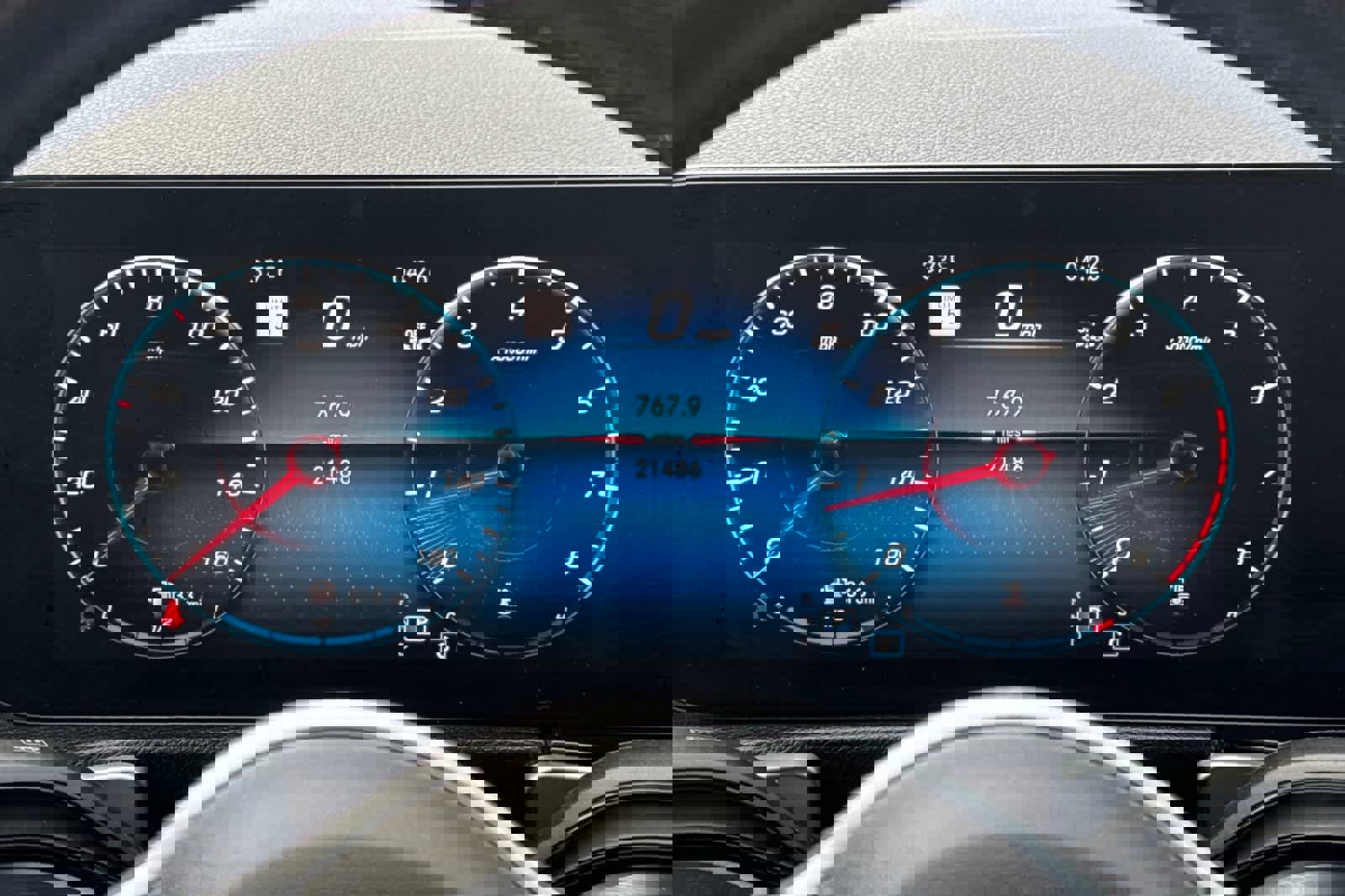 Used 2023 Mercedes-Benz GLB 250 GLB 250 image 25