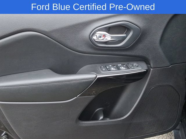 Used 2020 Jeep Cherokee Latitude Plus AWD/4WD image 14