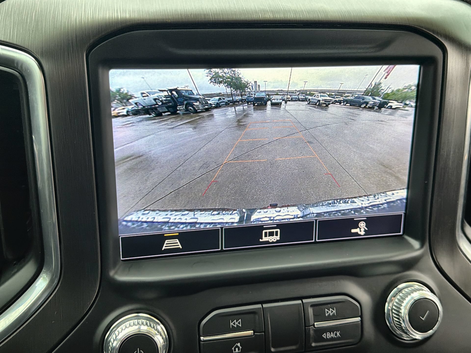 Used 2022 GMC Sierra 1500 AT4 w/ AT4 Preferred Package AWD/4WD image 17