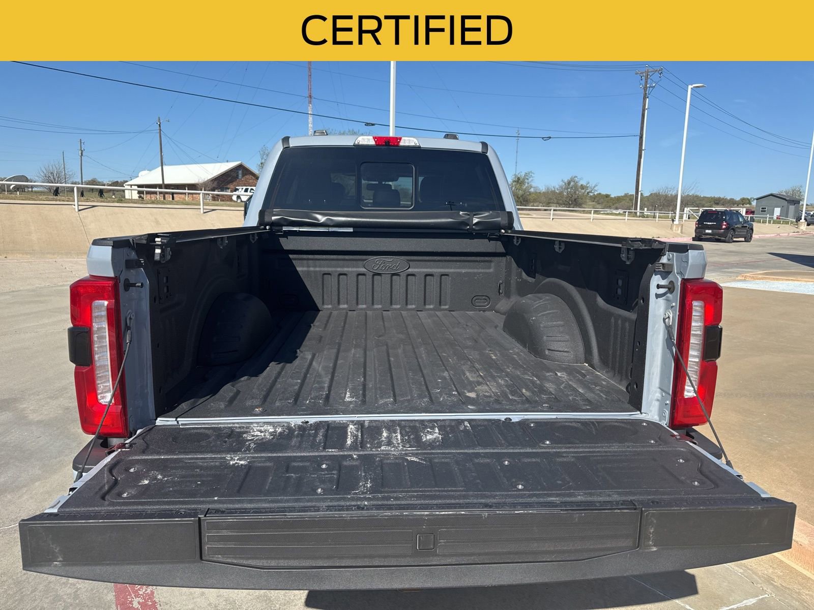 Certified 2024 Ford F350 Lariat w/ Lariat Ultimate Package image 9