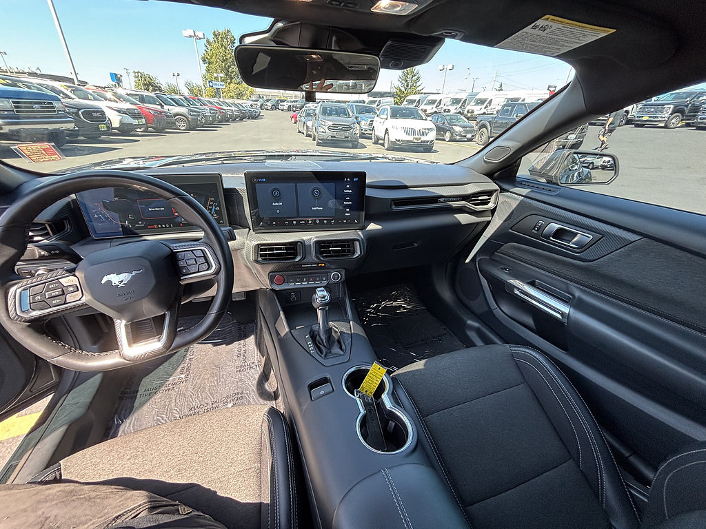 Certified 2024 Ford Mustang Coupe RWD image 22