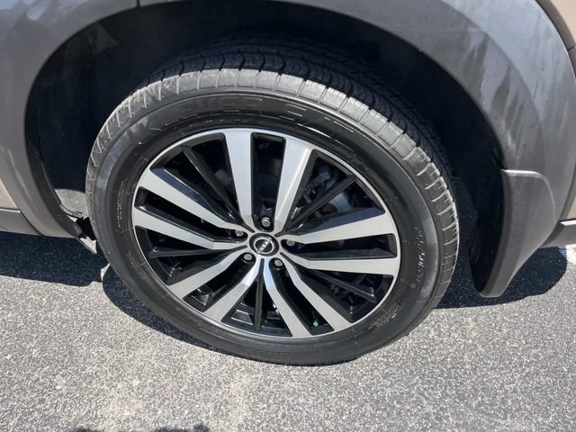 Used 2023 Nissan Pathfinder Platinum AWD/4WD image 16