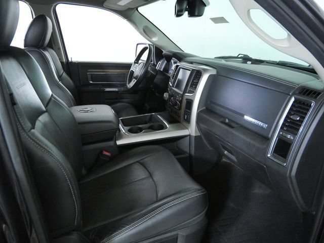 Used 2017 RAM 1500 Laramie w/ Convenience Group AWD/4WD image 12