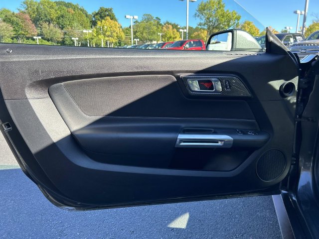 Certified 2019 Ford Mustang GT w/ Black Accent Package RWD image 10