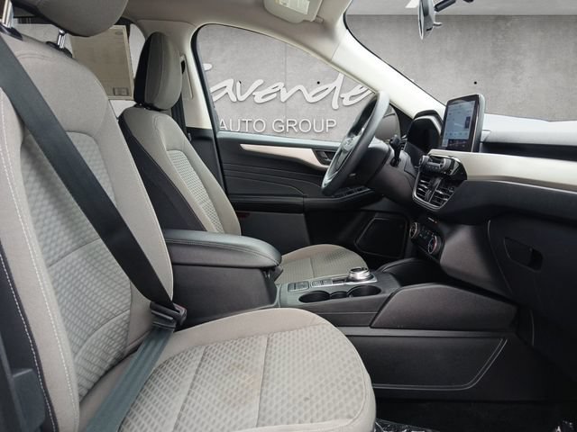 Certified 2022 Ford Escape SE FWD image 25