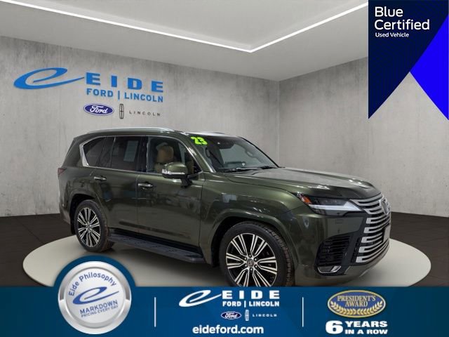 Used 2023 Lexus LX 600 4WD w/ Accessory Package (Z1)