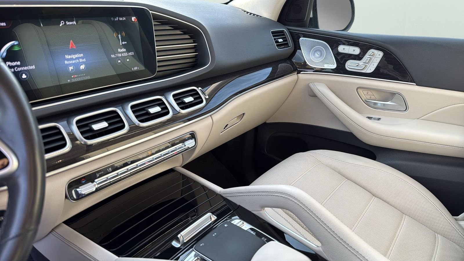 Used 2020 Mercedes-Benz GLE 450 4MATIC image 20