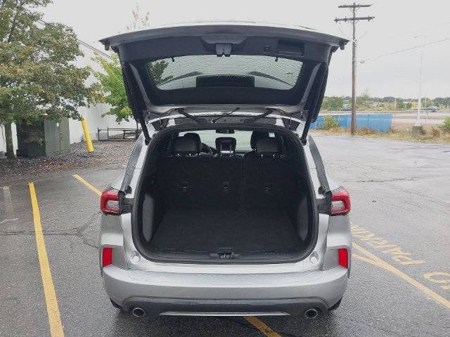 Certified 2024 Ford Escape ST-Line AWD/4WD image 27