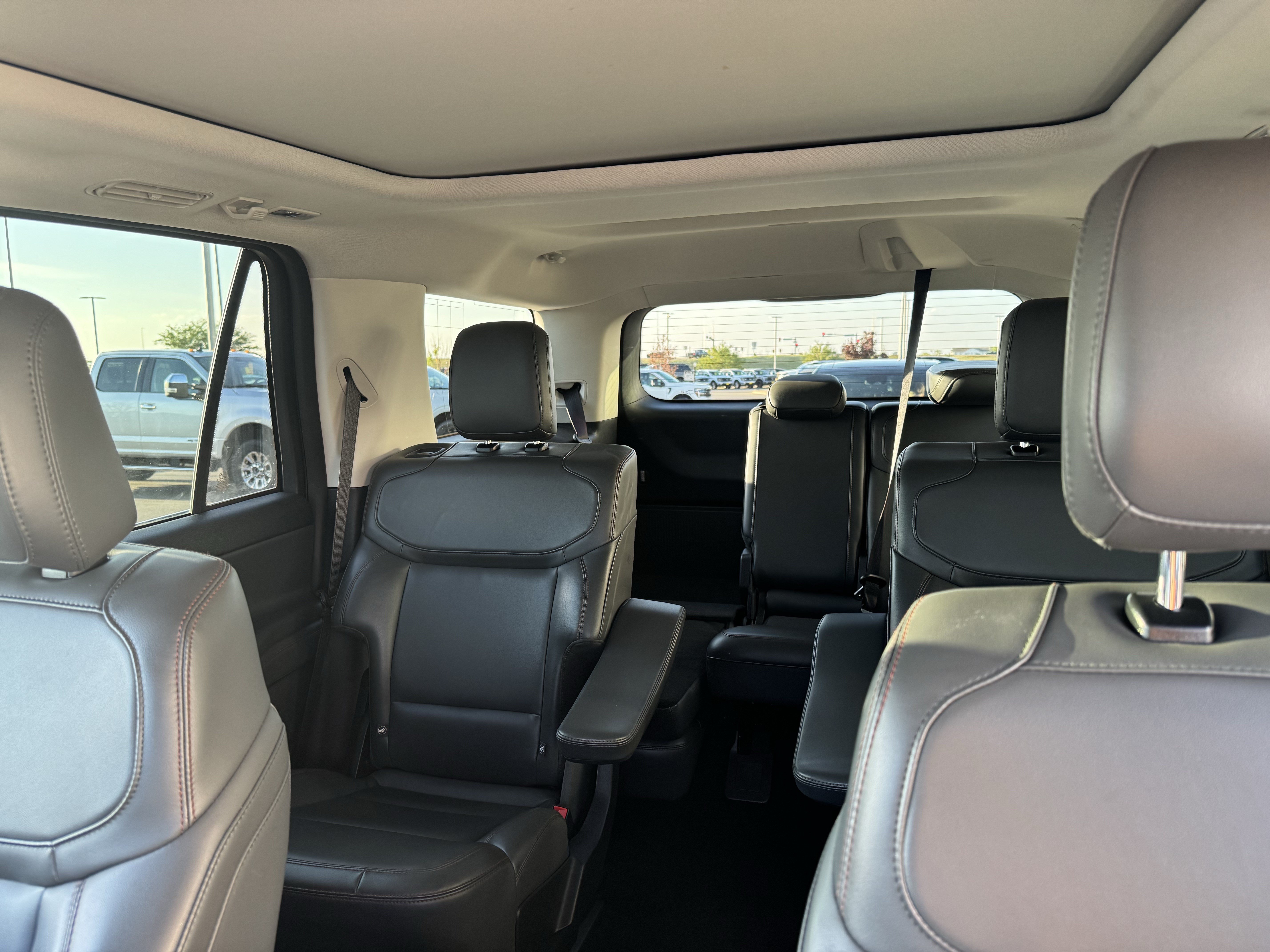 Certified 2025 Ford Expedition Active AWD/4WD image 20