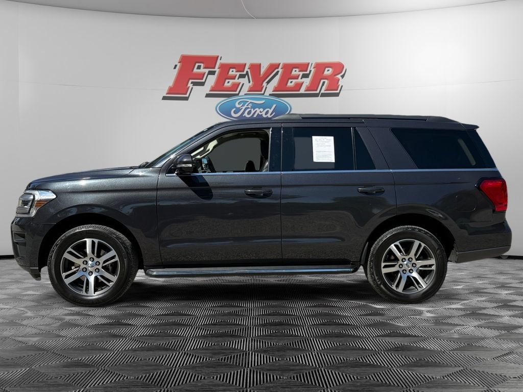 Certified 2022 Ford Expedition XLT RWD image 2