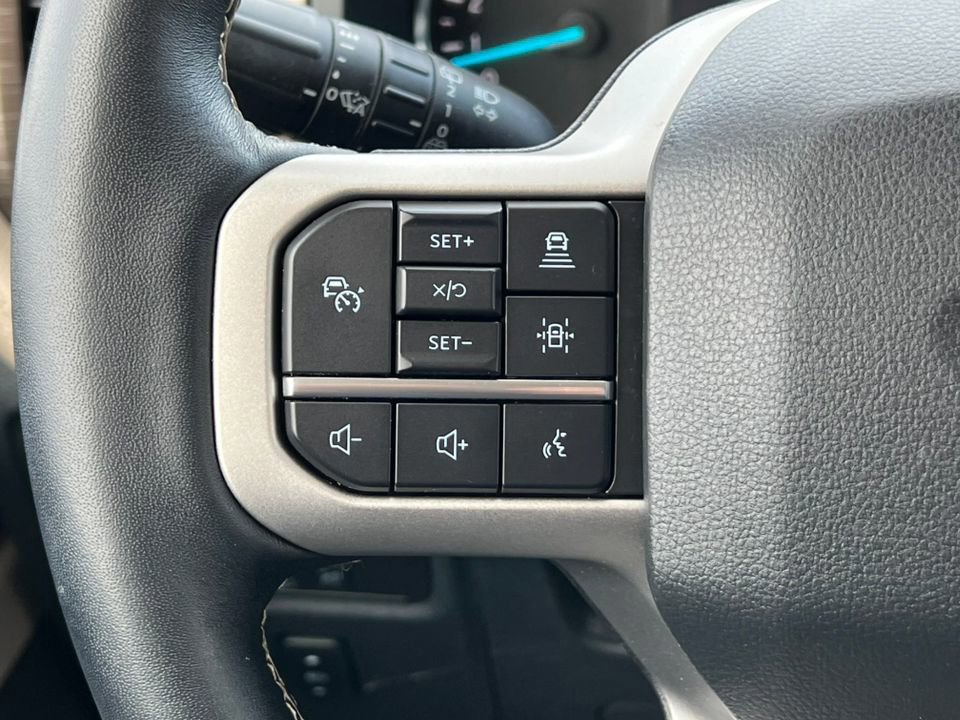 Certified 2022 Ford Expedition Limited image 27