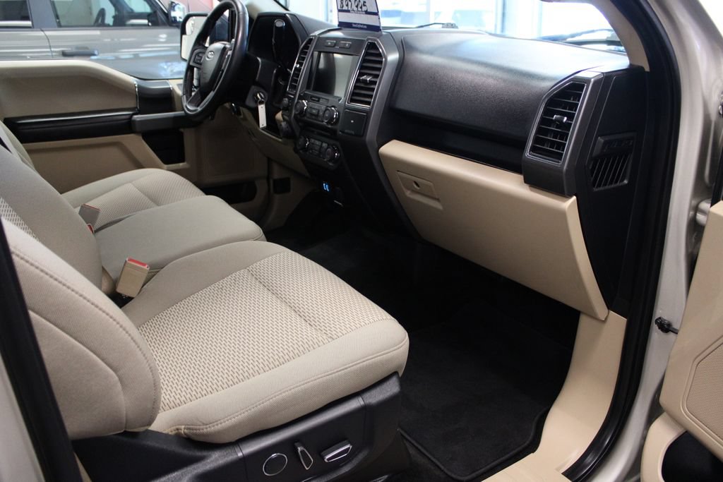 Certified 2018 Ford F150 XLT w/ Equipment Group 302A Luxury AWD/4WD image 26