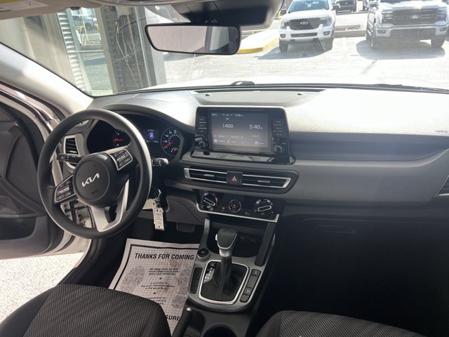Used 2023 Kia Seltos LX AWD/4WD image 14