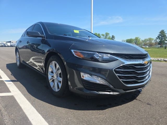 Used 2020 Chevrolet Malibu LT FWD image 1