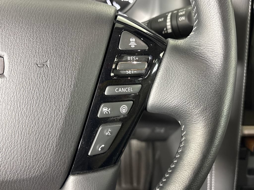 Used 2024 Nissan Armada SL w/ Captain's Chairs Package AWD/4WD image 19